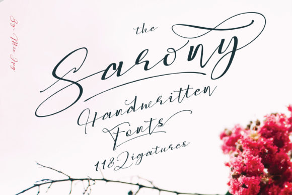 Discovering Sarony: A Handwritten Font for Editorial Elegance